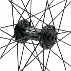 Bc Basic Urban Deore V-Brake DT Swiss 535 28" Laufradsatz 18 Bc Basic Urban Deore V-Brake DT Swiss 535 28" Laufradsatz -Crankbrothers Verkäufe 396804