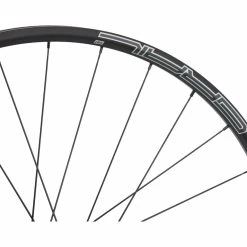 Tune Schwarzbrenner 20 Skyline Disc Center Lock Carbon 28" Laufrad 7 Tune Schwarzbrenner 20 Skyline Disc Center Lock Carbon 28" Laufrad -Crankbrothers Verkäufe 461148